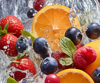 Вода с фруктами: 10 полезных рецептов